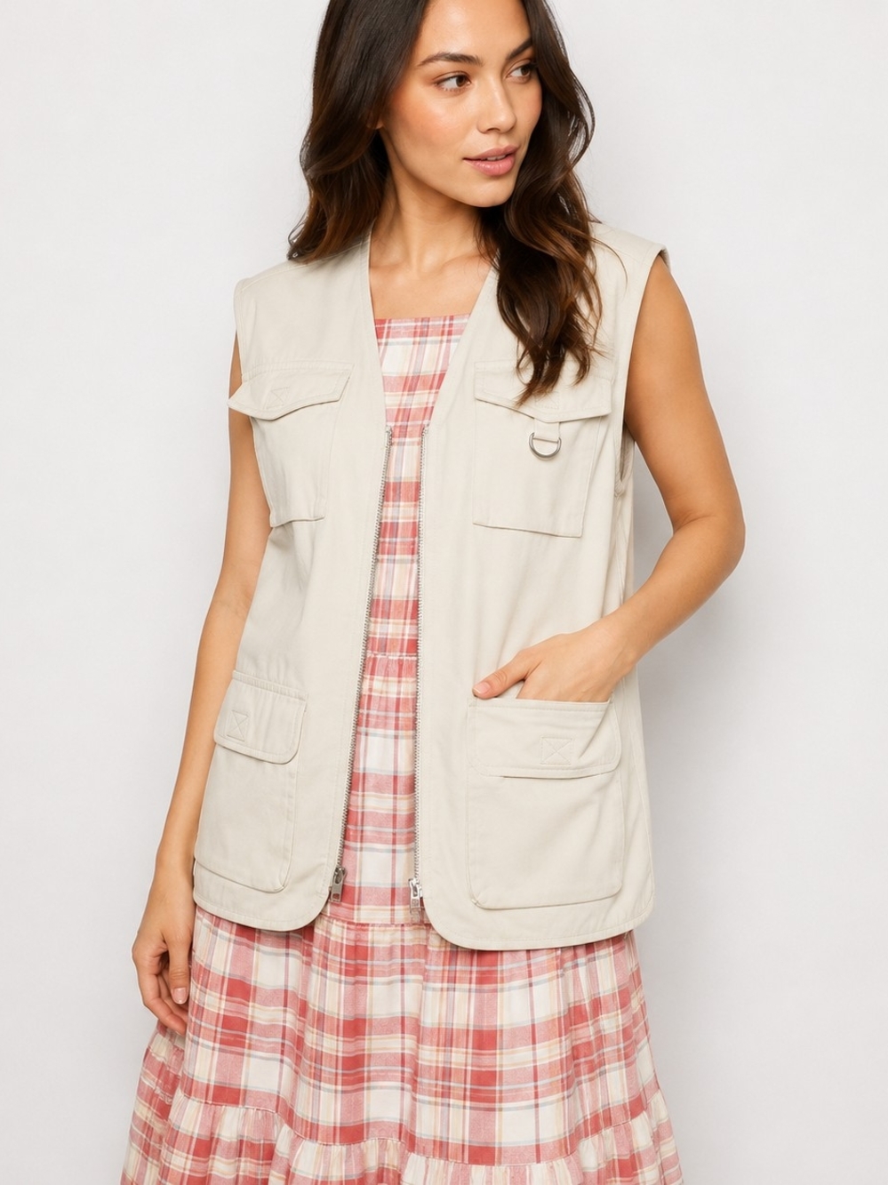 New Look Sleeveless Utility Jacket in Light Beige